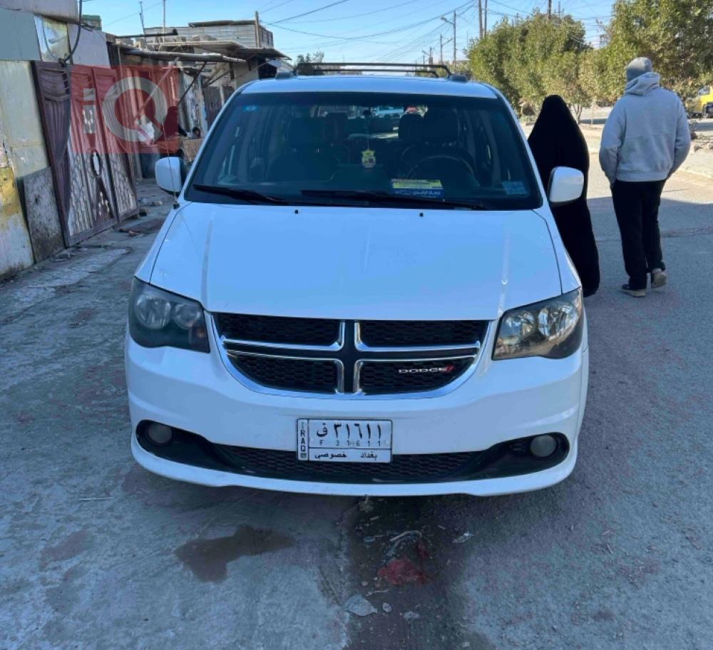 دودج جراند كارافان